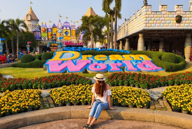 Dream World Super Visa Experience with All Rides