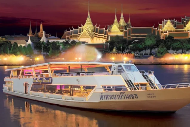 Romantic Dinner Cruise along Phraya River