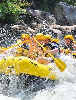 whitewater_rafting_dalat1-e1503147170351-1920x1301-1